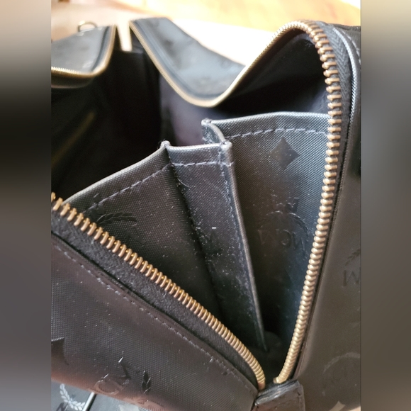 MCM Boston Bag - Picture 11 of 16